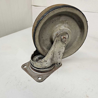 Kääntöpyörä 250 mm