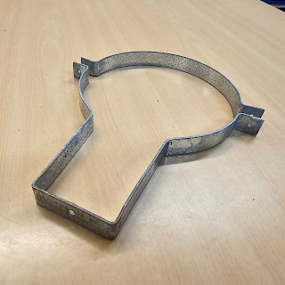 Kiinnitysvanne putkille 170 mm