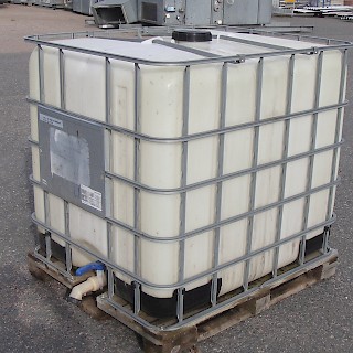 Muovisäiliö 1 m3