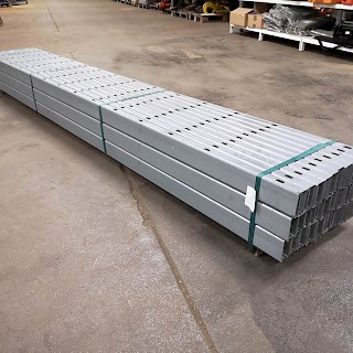 Palkki / asennuskisko 80x40mmx3000mm