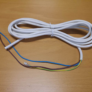 Liitäntäjohto PVC 3G1,5 mm2 5 metriä