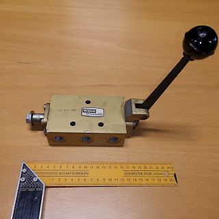 Käsihallintaventtiili Hoerbiger Pneumatic DS 411-10