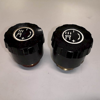 Vacuum Regulator Valve 2 kpl