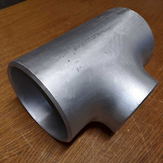 RST Teräshaara hitsattava 8"- 6" 219x169x10,6