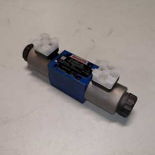 Magneettiventtiili 4WRA6W30-2X/G24K4/V