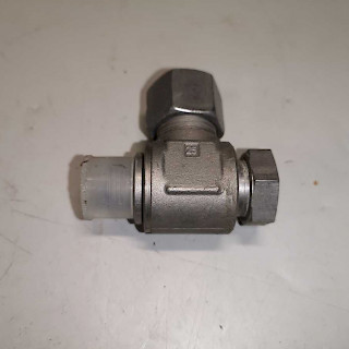 Banjoliitin 12mm putkille DN8