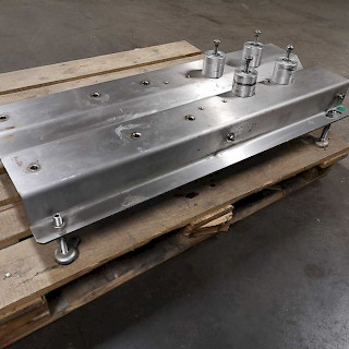 Pumpun / sähkömoottorin alusta 460x1020 mm