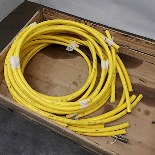 Sähkökaapeli 3x25mm2 + 3x6mm2 + 2x1,5mm2 pätkiä 1,5...3 metriä