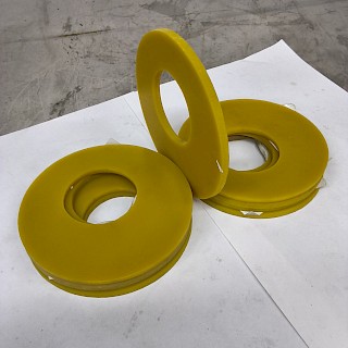 UUSI PUSLAN/TUKIVARREN HELAN ALUSLEVY SPACER