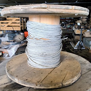 JOHTO ALCATEL CATEGORY 5e 4pr 24AWG LV 3200