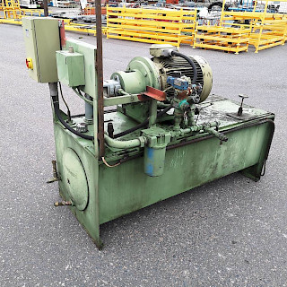 Hydrauliyksikkö pumppu Vickers F2020 30 kW