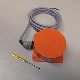 Induktiivinen Lähestymiskytkin KD 080 WO 220V 0,1A